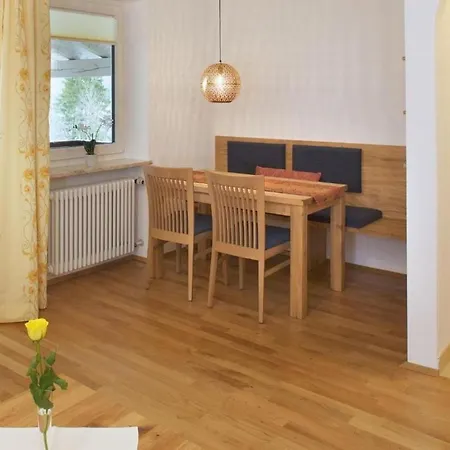 Seeblick Apartment