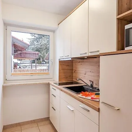 Seeblick Apartment *