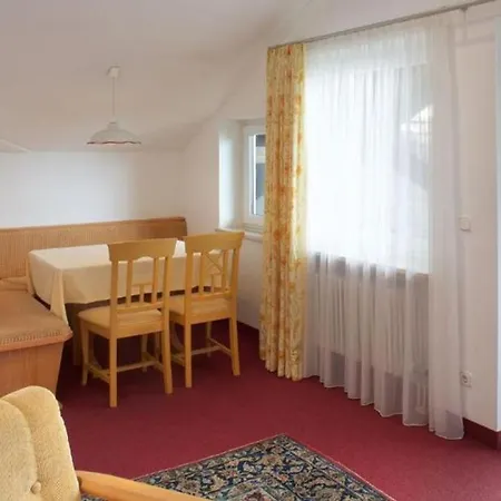 Seeblick Apartment Fussen