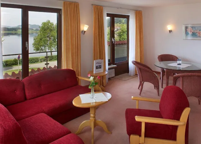 Seeblick Apartment Fussen